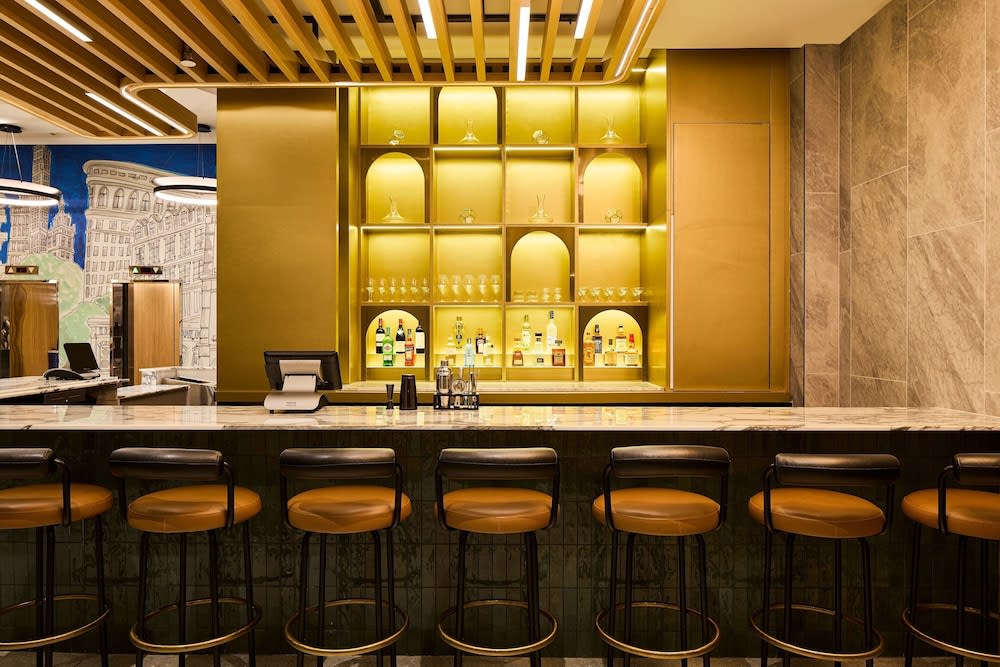 Delta Hotels by Marriott New York Times Square 3