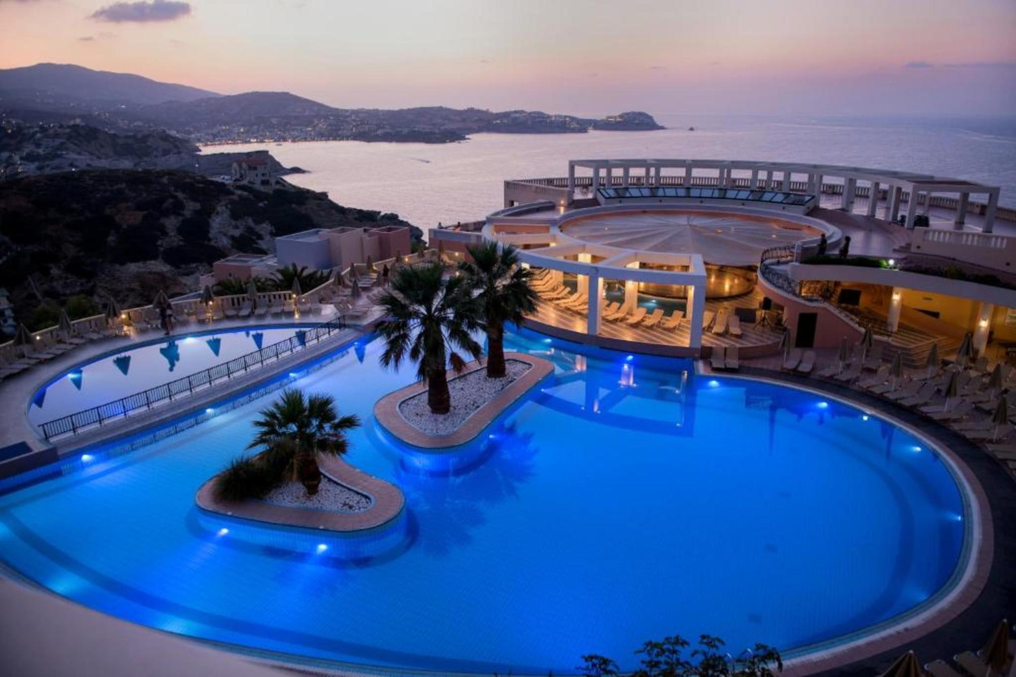 Athina Palace Resort & Spa 1