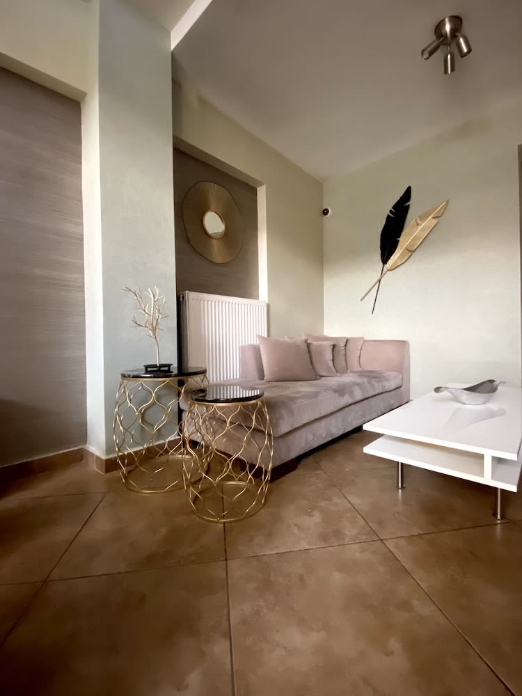 Mc Queen Rooms & Apartments 2