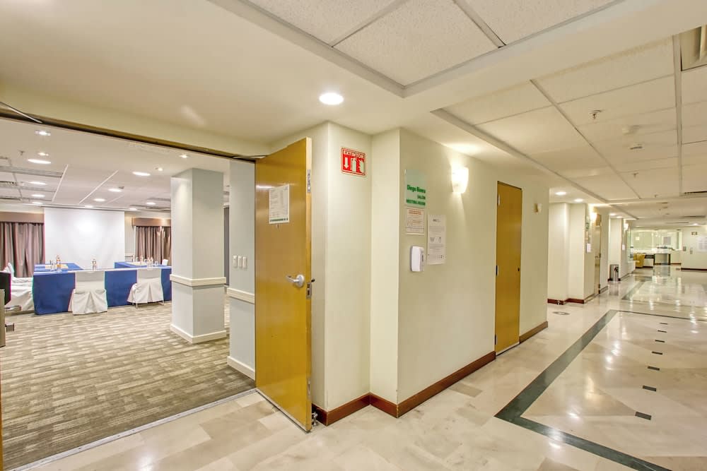 Holiday Inn LEON - POLIFORUM by IHG 2