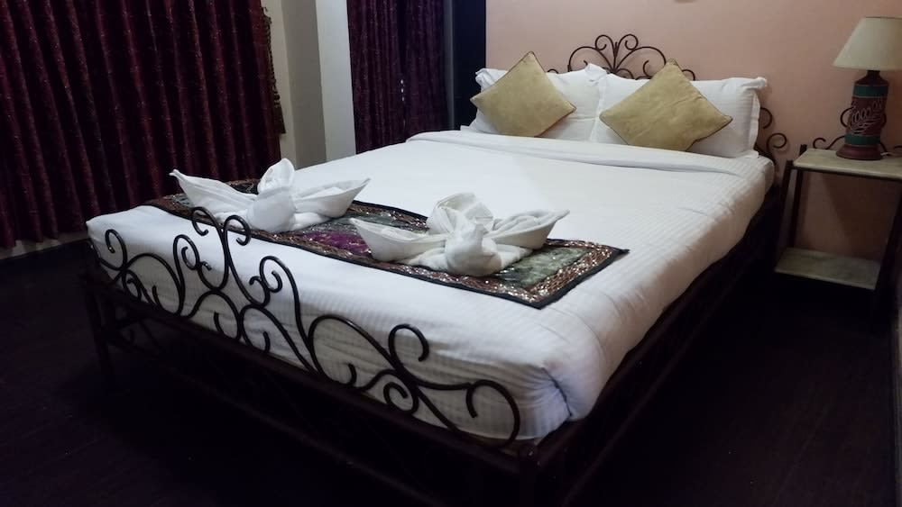 Cosy Hotel 2