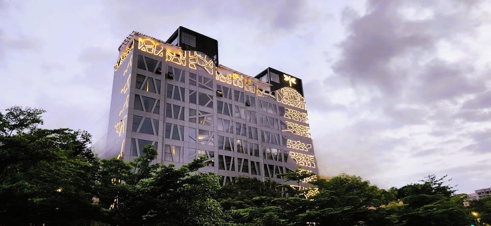 Dragonfly Hotel - The Art Hotel 1