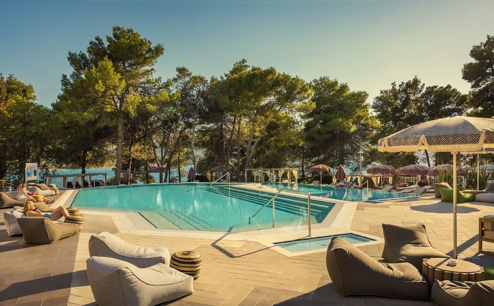PLACES Hvar Hotel by Valamar 1
