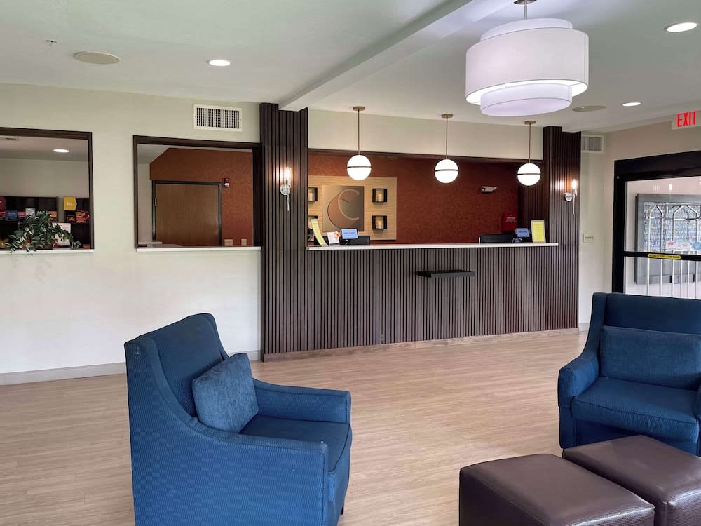 Comfort Suites SeaWorld - Lackland AFB 2