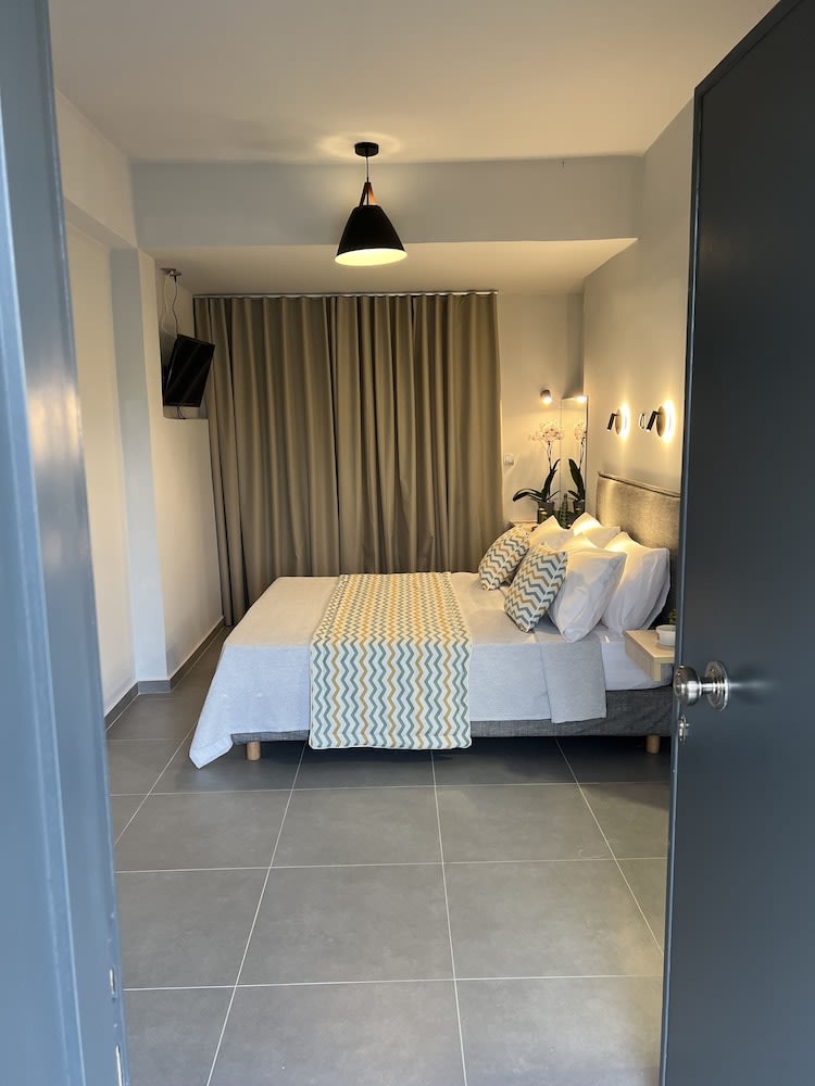 Κimiro Hotel Tsilivi 4