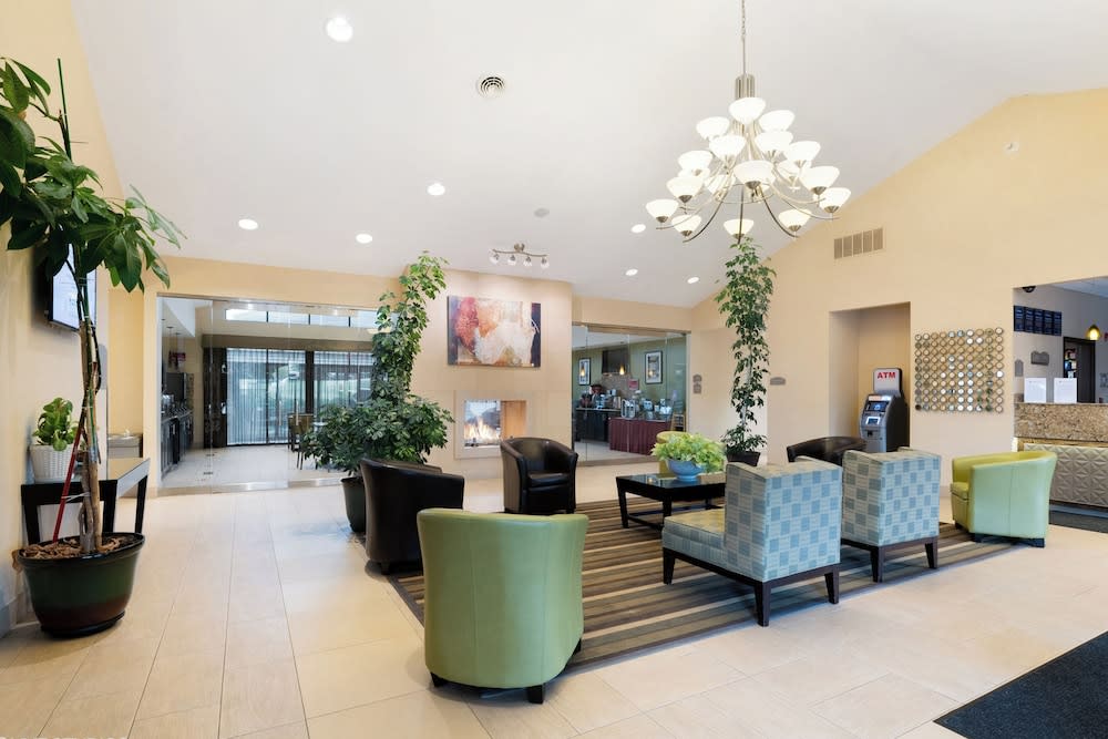 Antioch Hotel & Suites 2