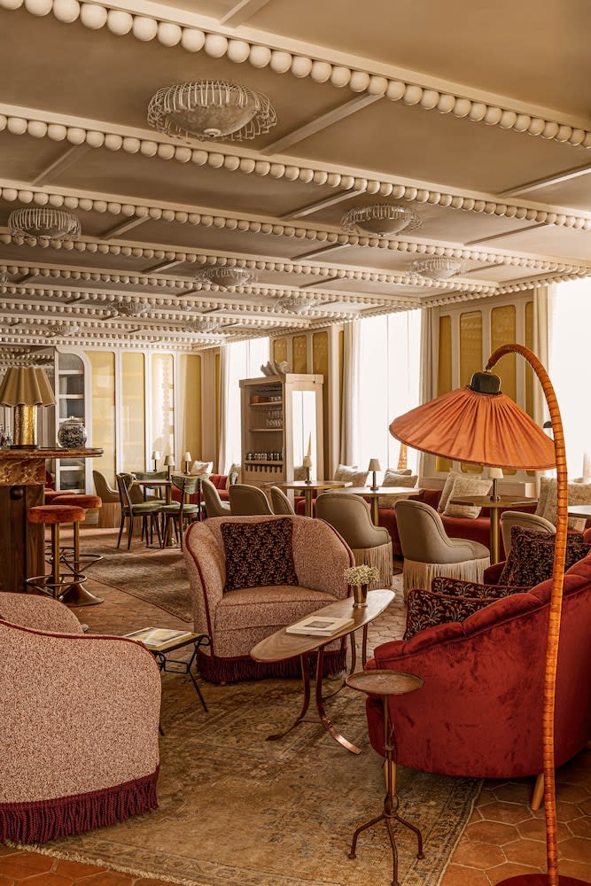 Château des Fleurs Hôtel & Spa Paris 2