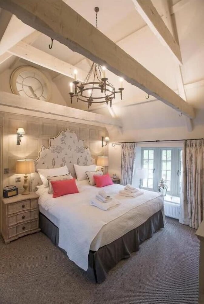 Holly Lodge Boutique B&B 2