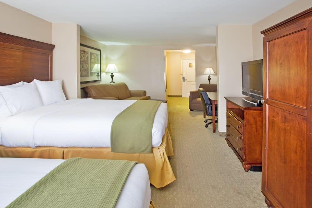 Holiday Inn Express Savannah Airport by IHG 3