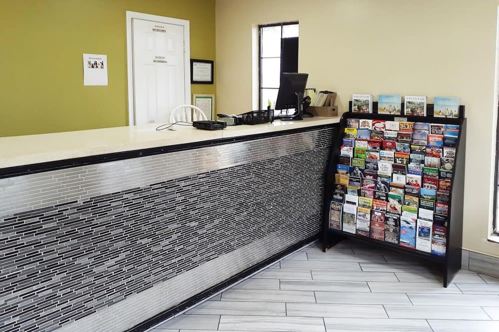 Savannah Garden Hotel 2