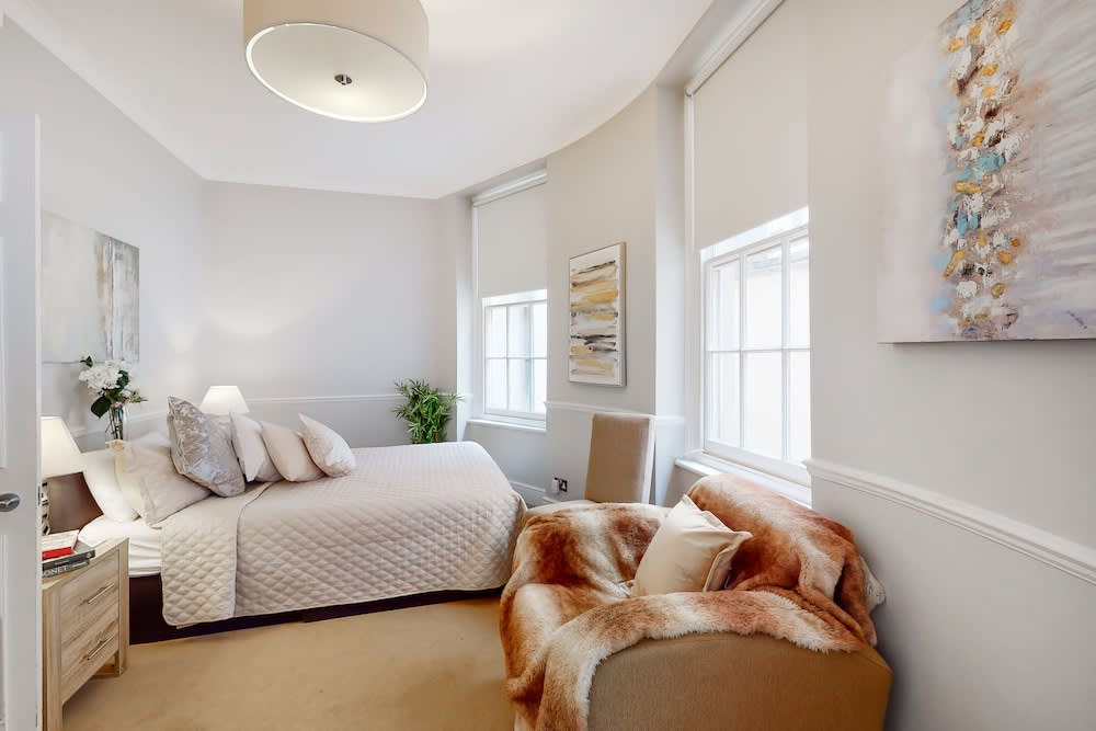 Park Lane Apartments - Clarges Street 5