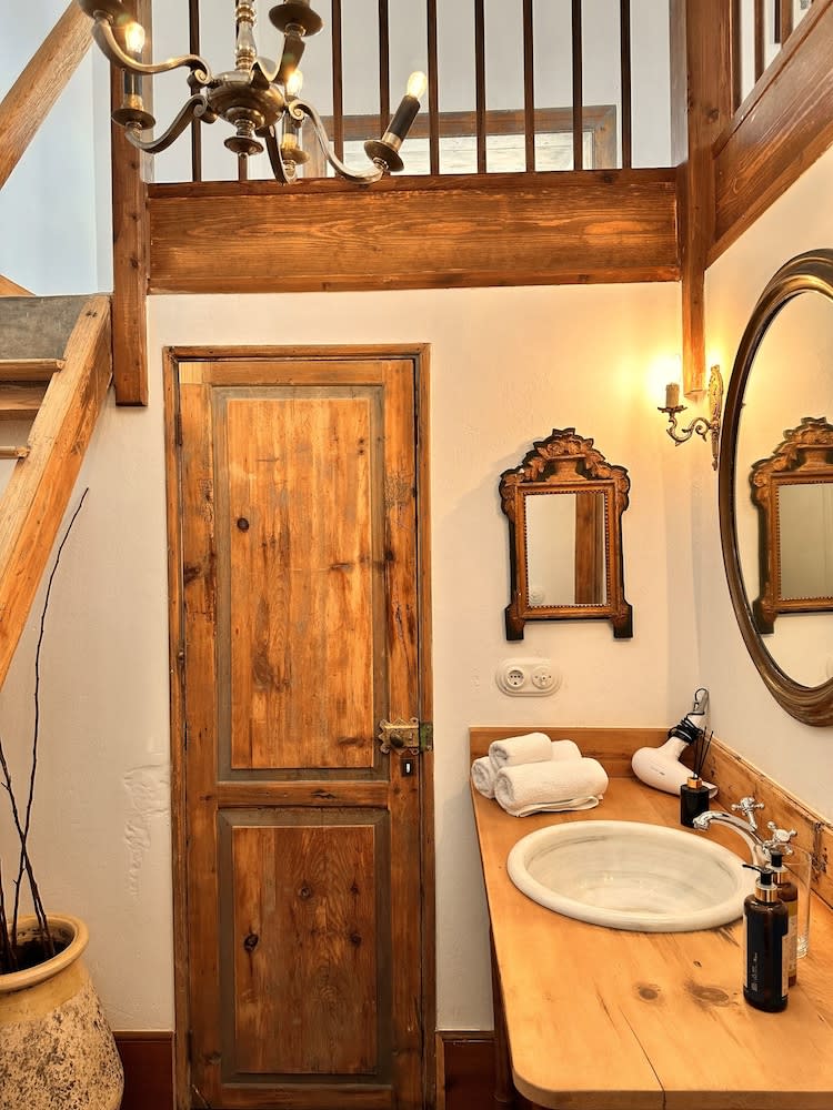 Hotel Emblemático La Casa de los Naranjos 4