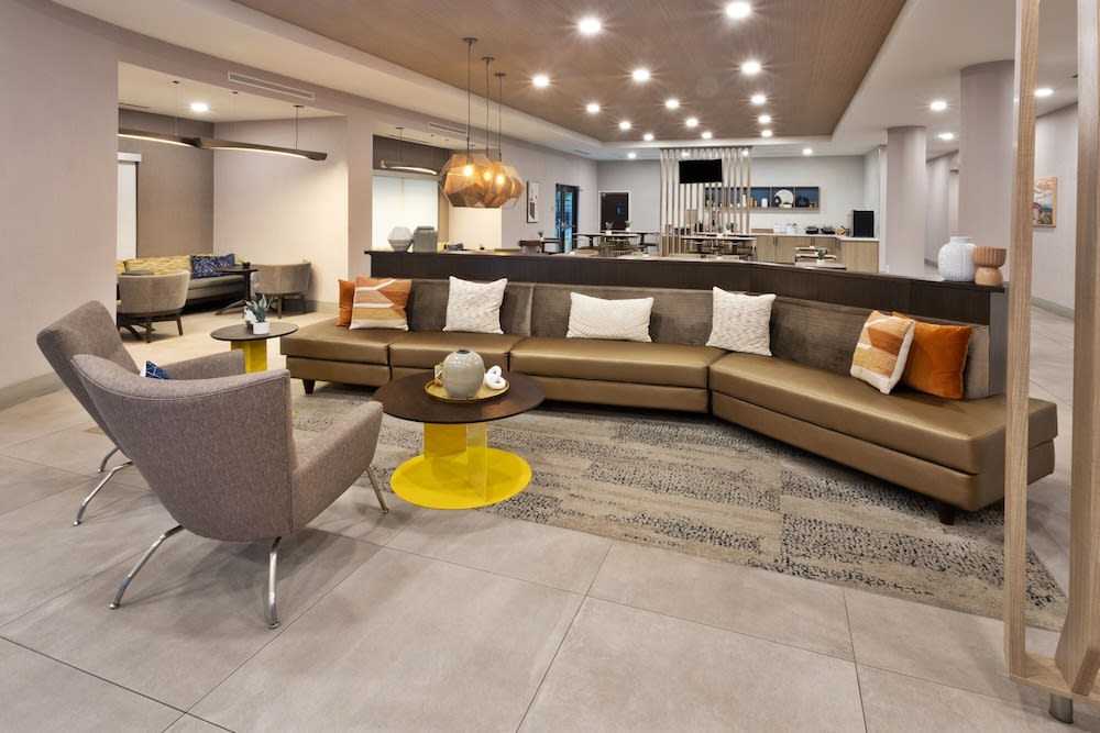 SpringHill Suites Birmingham Colonnade 2