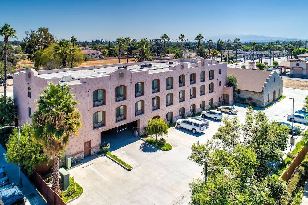 Comfort Inn Pomona near Fairplex 1