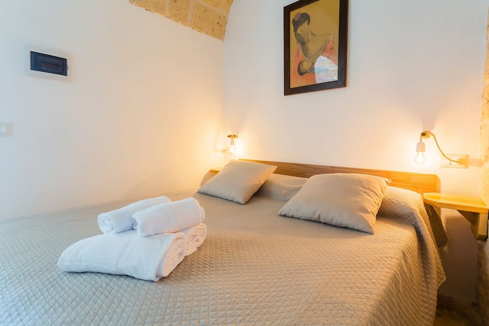 Dim's Apartments by Wonderful Italy 1