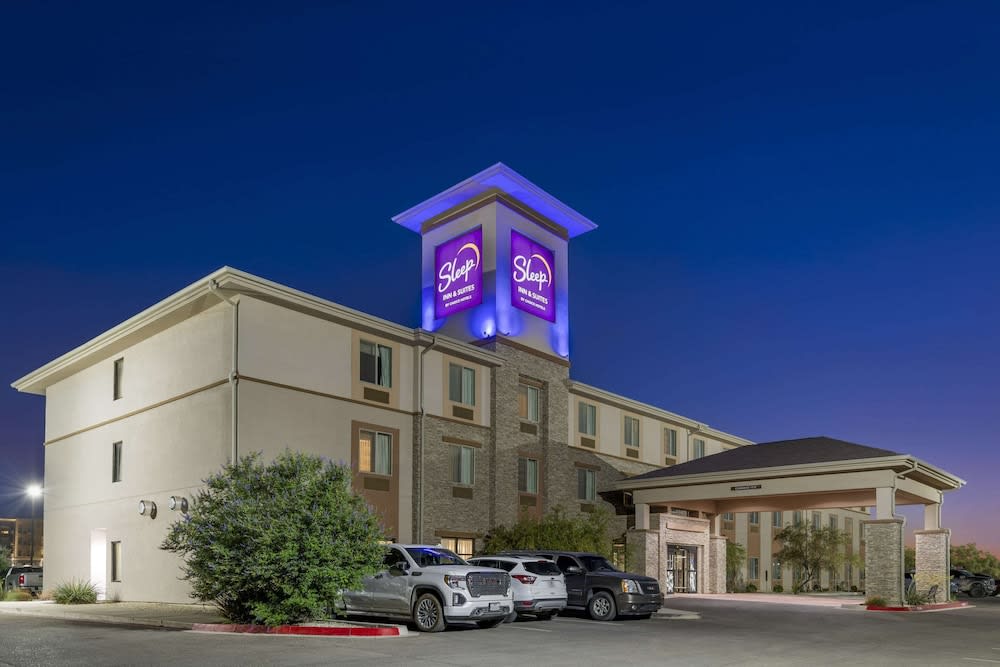 Sleep Inn & Suites Carlsbad Caverns Area 1