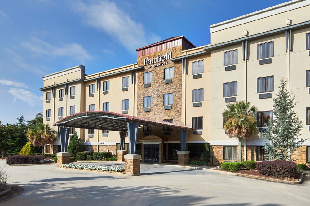 Fairfield Inn & Suites by Marriott Gainesville 1
