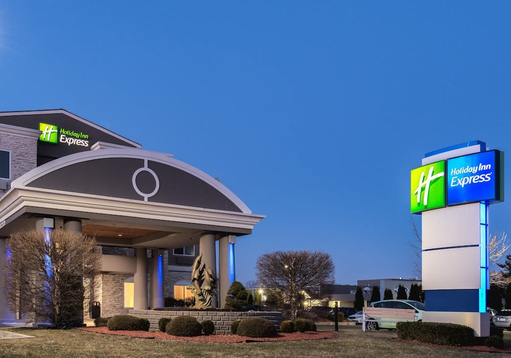 Holiday Inn Express BRANFORD-NEW HAVEN by IHG 1