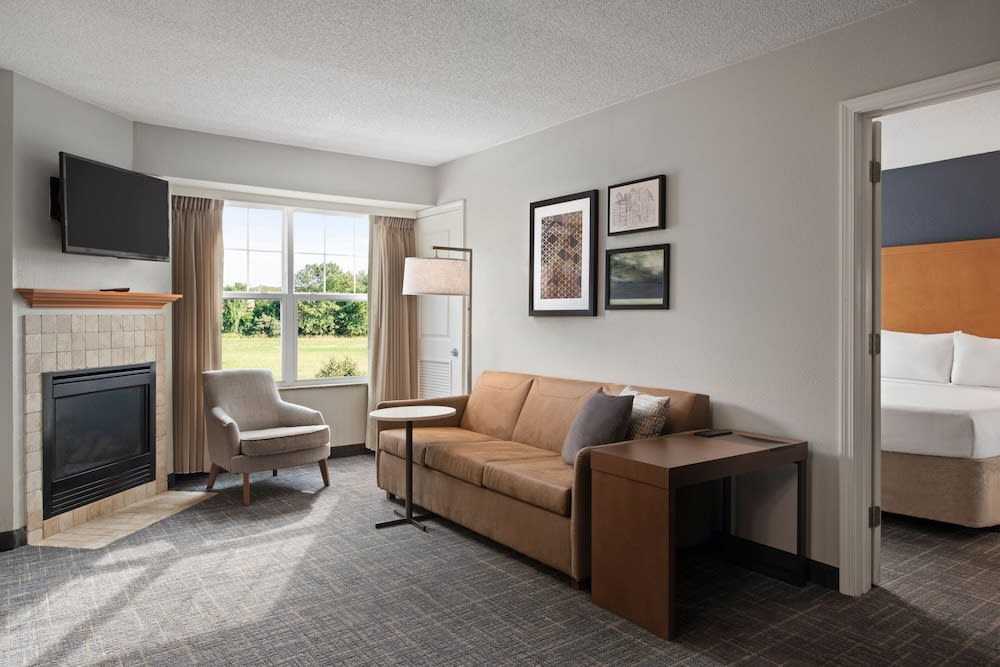 Residence Inn Mt. Laurel at Bishop's Gate 4