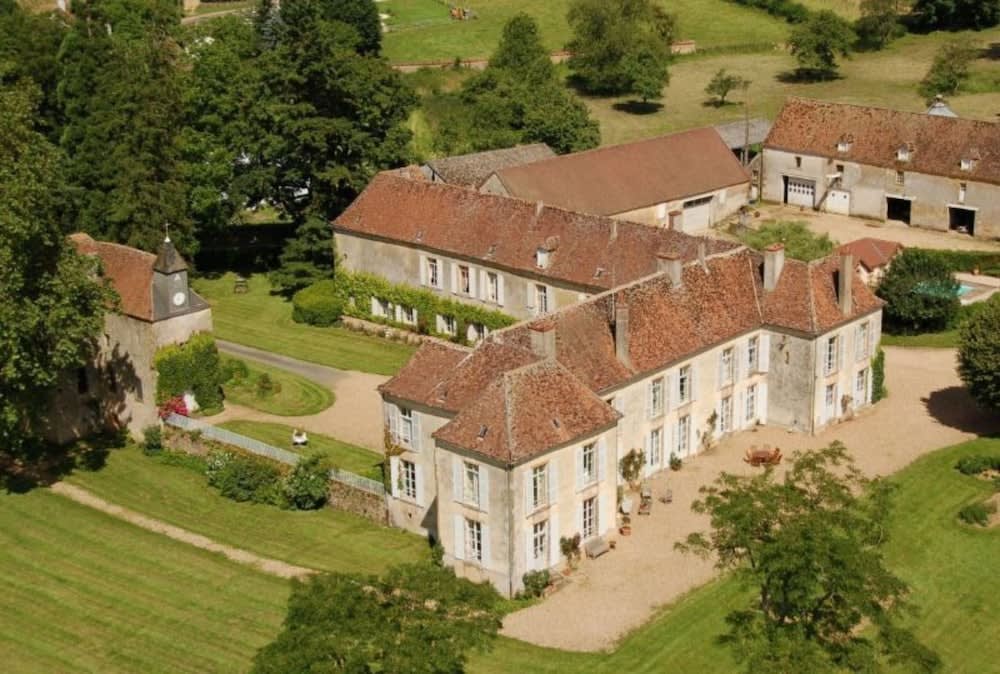 Château de SURY 1
