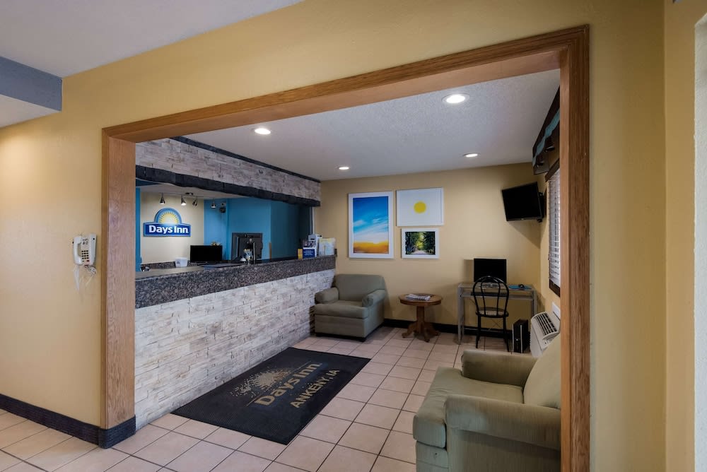 Days Inn by Wyndham Ankeny - Des Moines 2