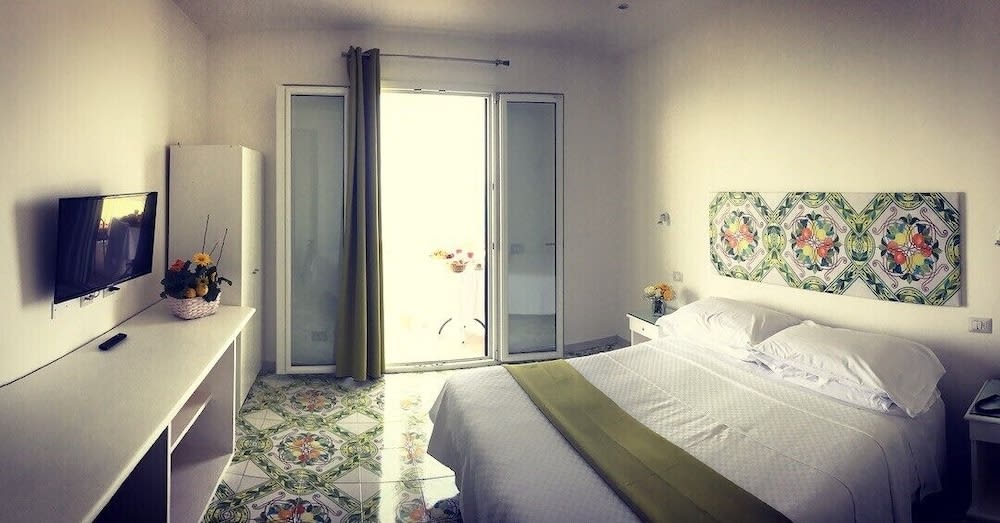 Hotel Villa Pina Antico Francischiello 4