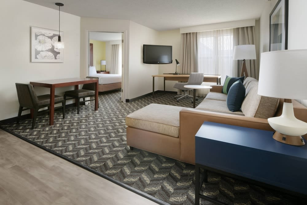Residence Inn by Marriott Dallas Addison Quorum Drive 1