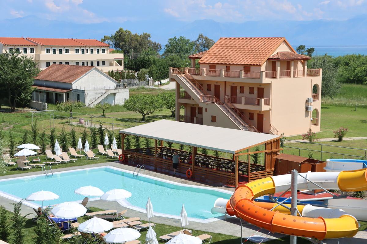 Angela Beach Hotel & Apts 5