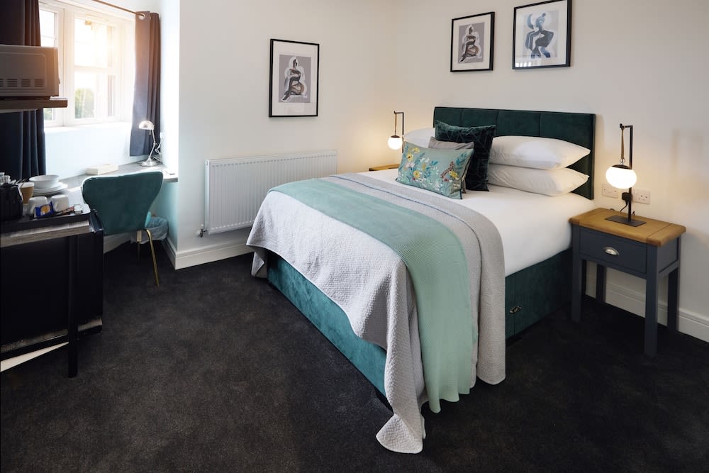 The Woden Boutique Hotel Walsall M6 J9 3