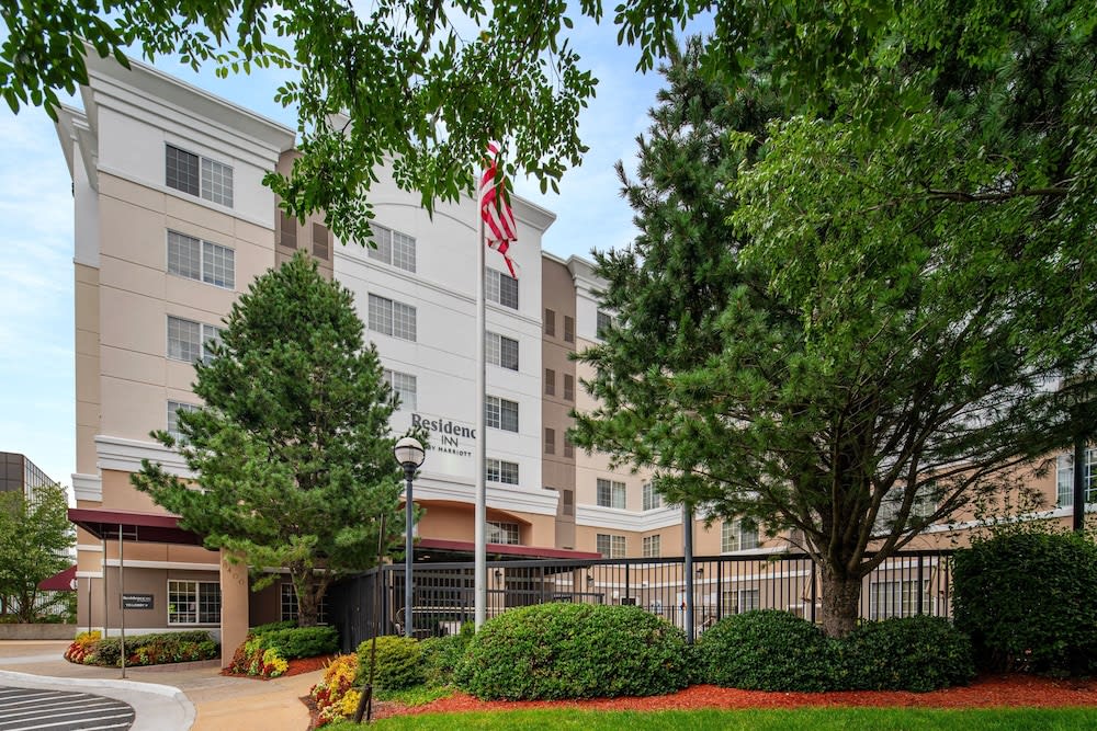 Residence Inn by Marriott Tysons 1