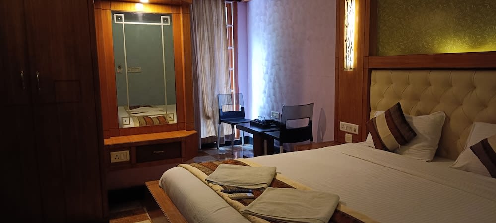 Hotel NK International 2