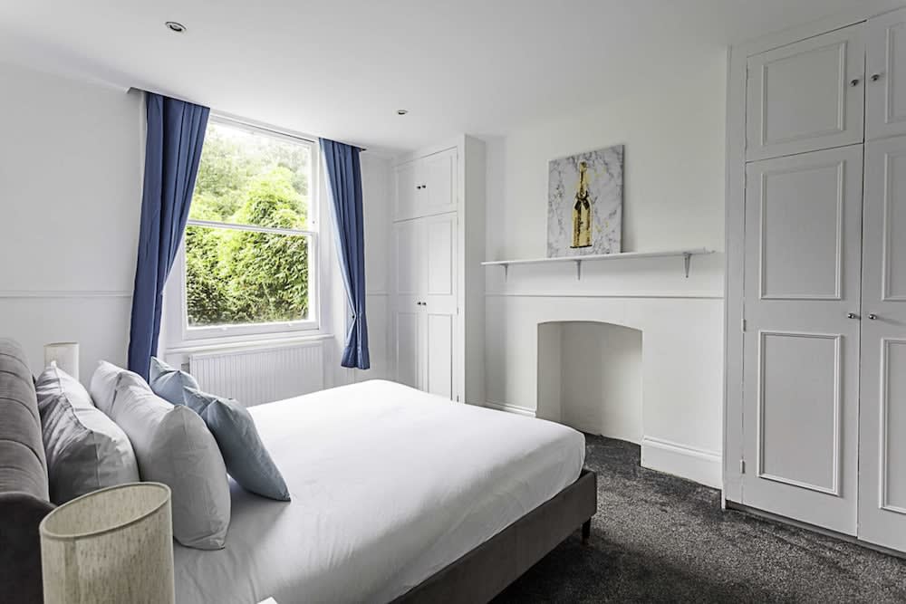 Clapham Charm: 2-bedroom Beauty 2
