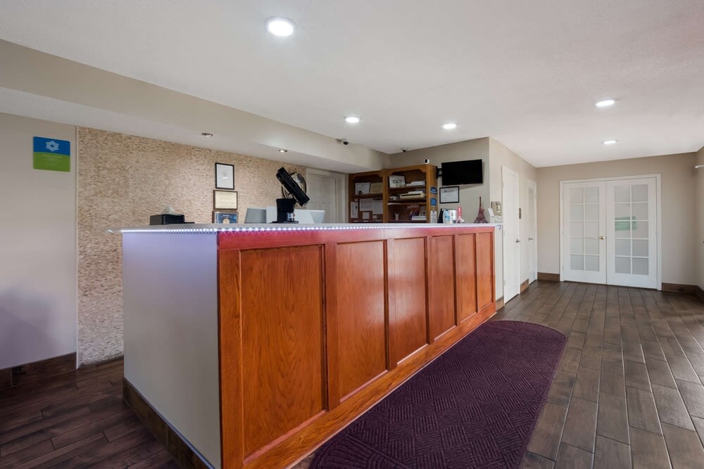 SureStay Hotel by Best Western Manning 2