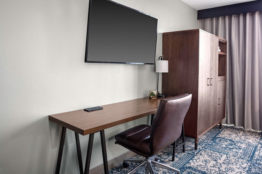 Four Points by Sheraton Memphis East 5