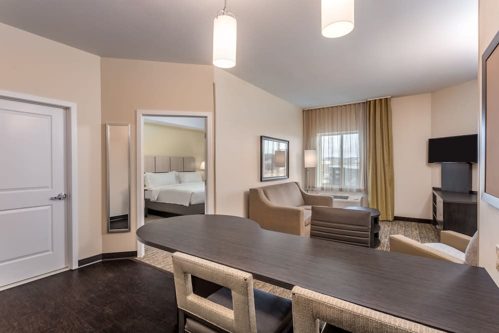 Candlewood Suites Bethlehem South by IHG 2