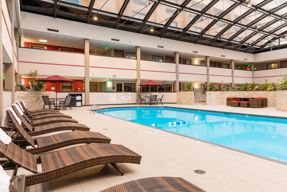 Holiday Inn BROOKFIELD - ​​MILWAUKEE by IHG 1