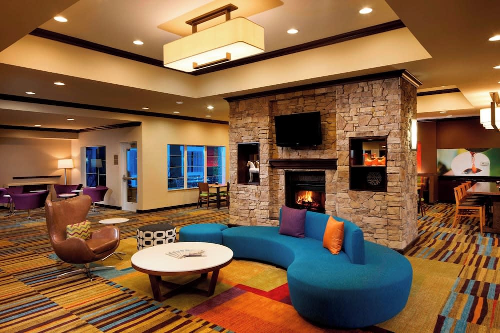 Fairfield Inn & Suites Houston Intercontinental Airport 1
