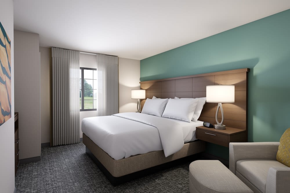 Staybridge Suites STERLING HEIGHTS - DETROIT by IHG 2