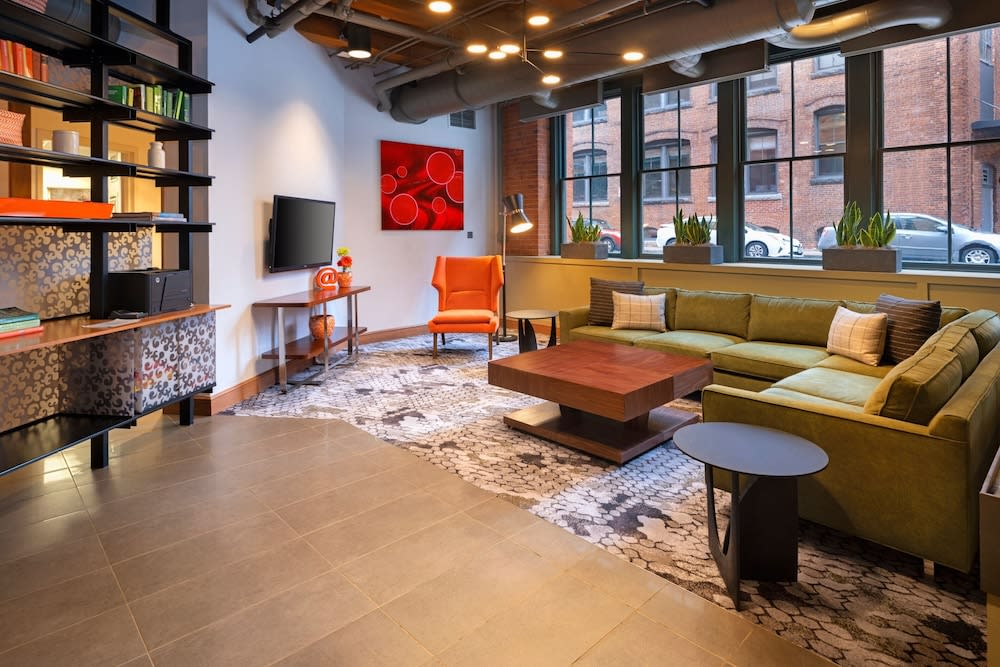 Residence Inn by Marriott Boston Downtown Seaport 2