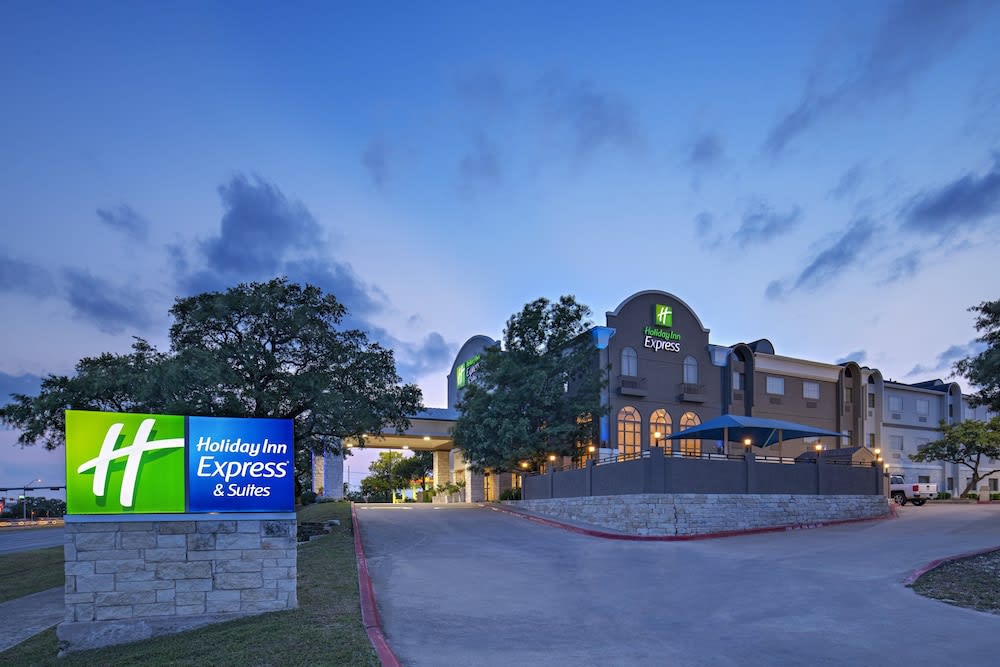 Holiday Inn Express & Suites AUSTIN NW - CEDAR PARK by IHG 1