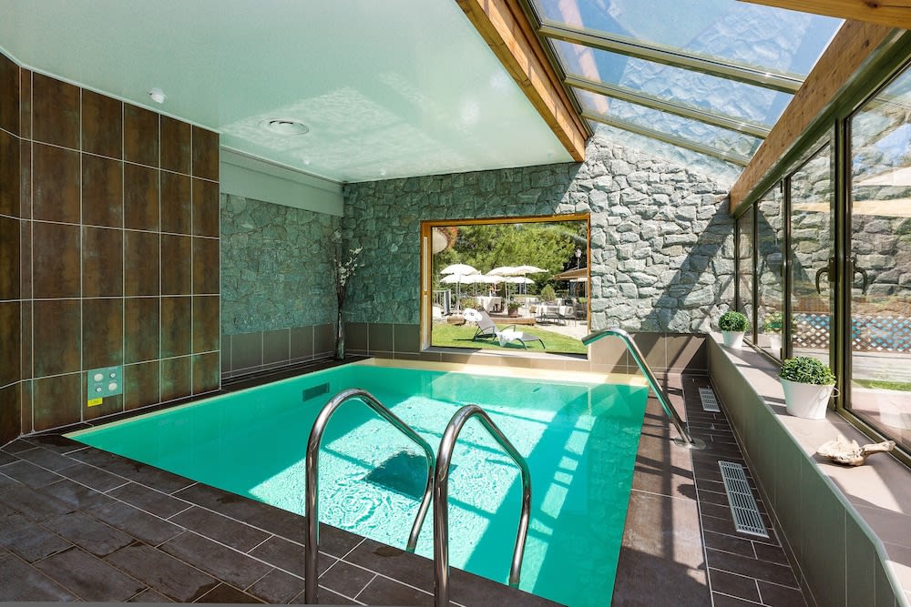 Hôtel & Spa Les Bartavelles 1