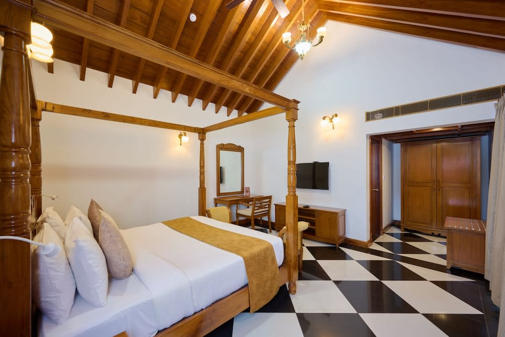 Gokulam Grand Resort & Spa, Kumarakom 1