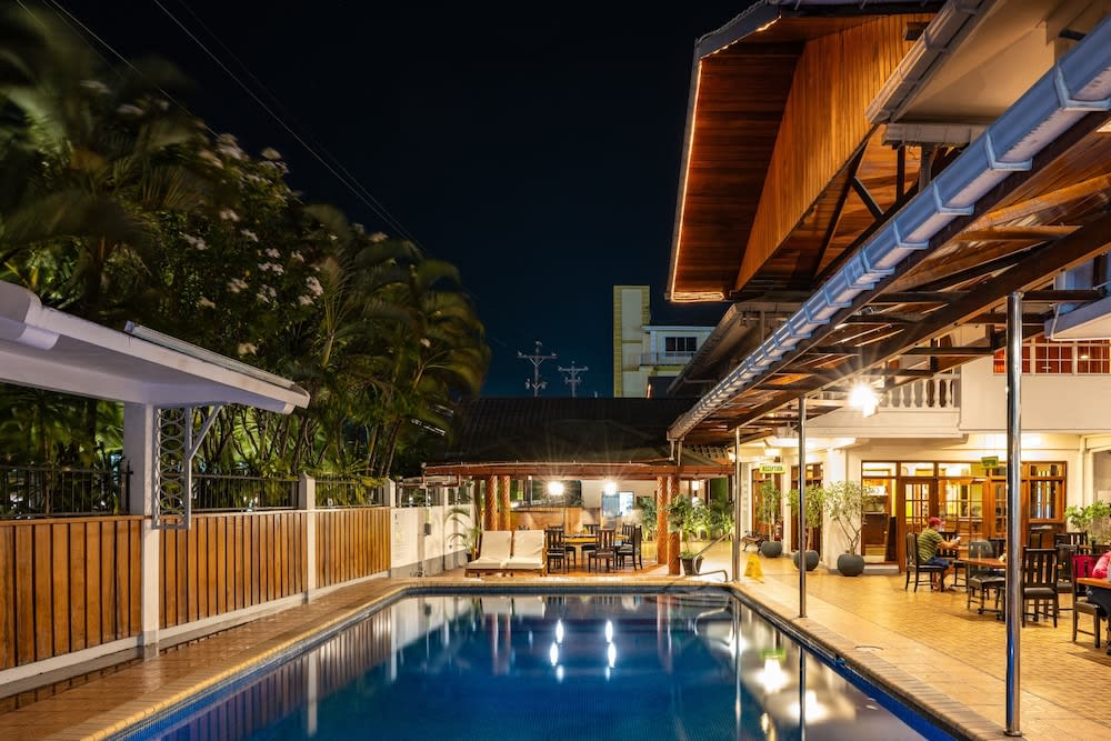 Grand Coastal Hotel 1