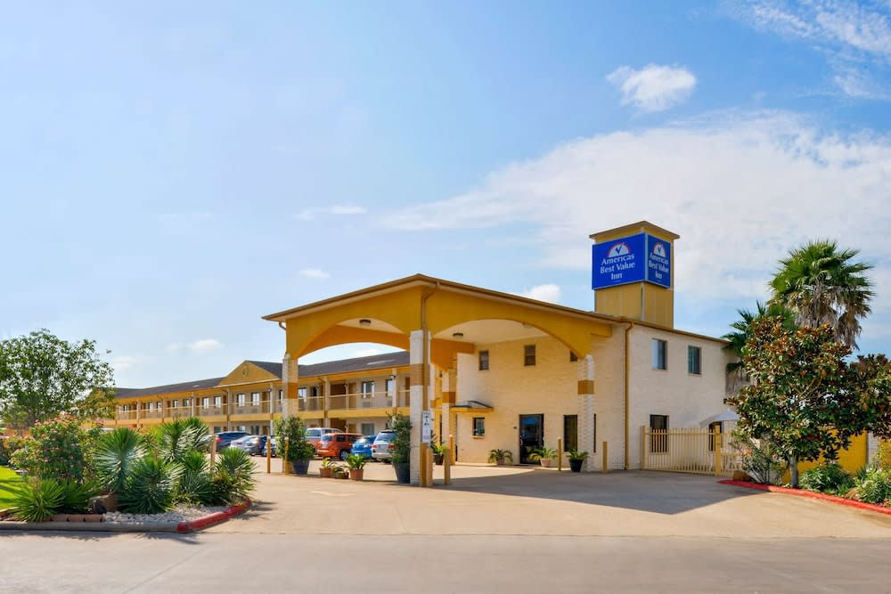 Americas Best Value Inn & Suites Waller/Prairie View 1