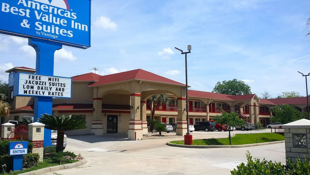 Americas Best Value Inn & Suites Northeast Houston 1