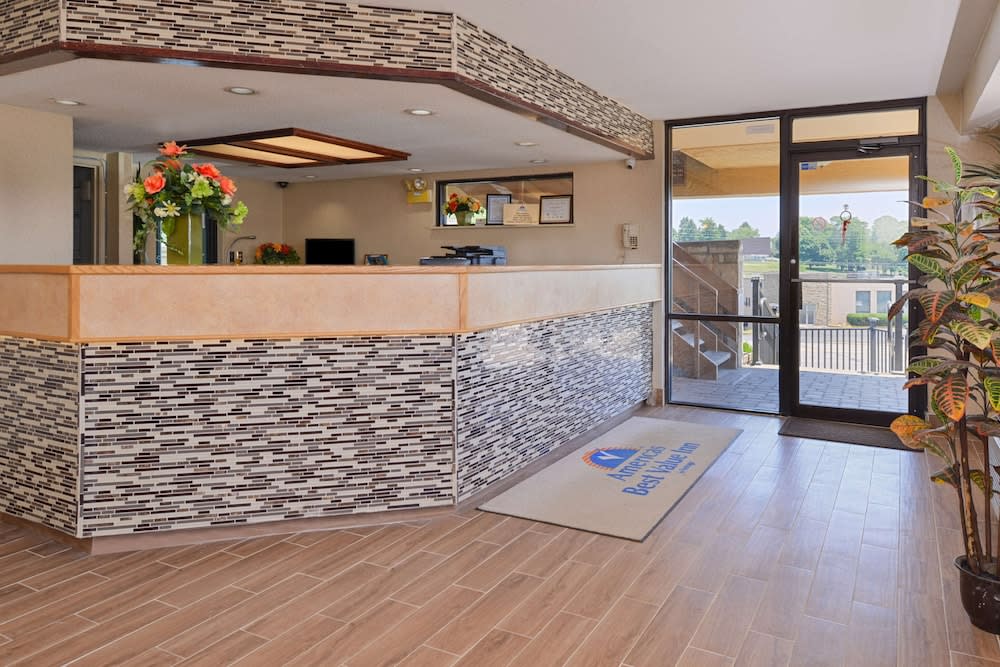Americas Best Value Inn Pittsburgh Airport 2