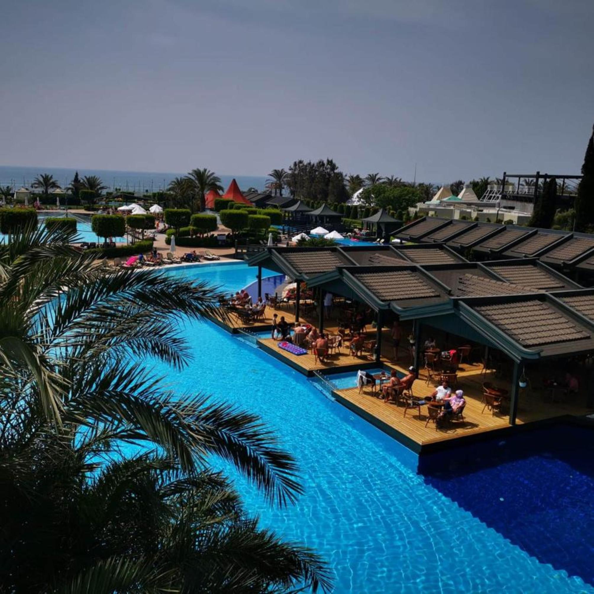 Limak Lara Deluxe Hotel & Resort Antalya 2