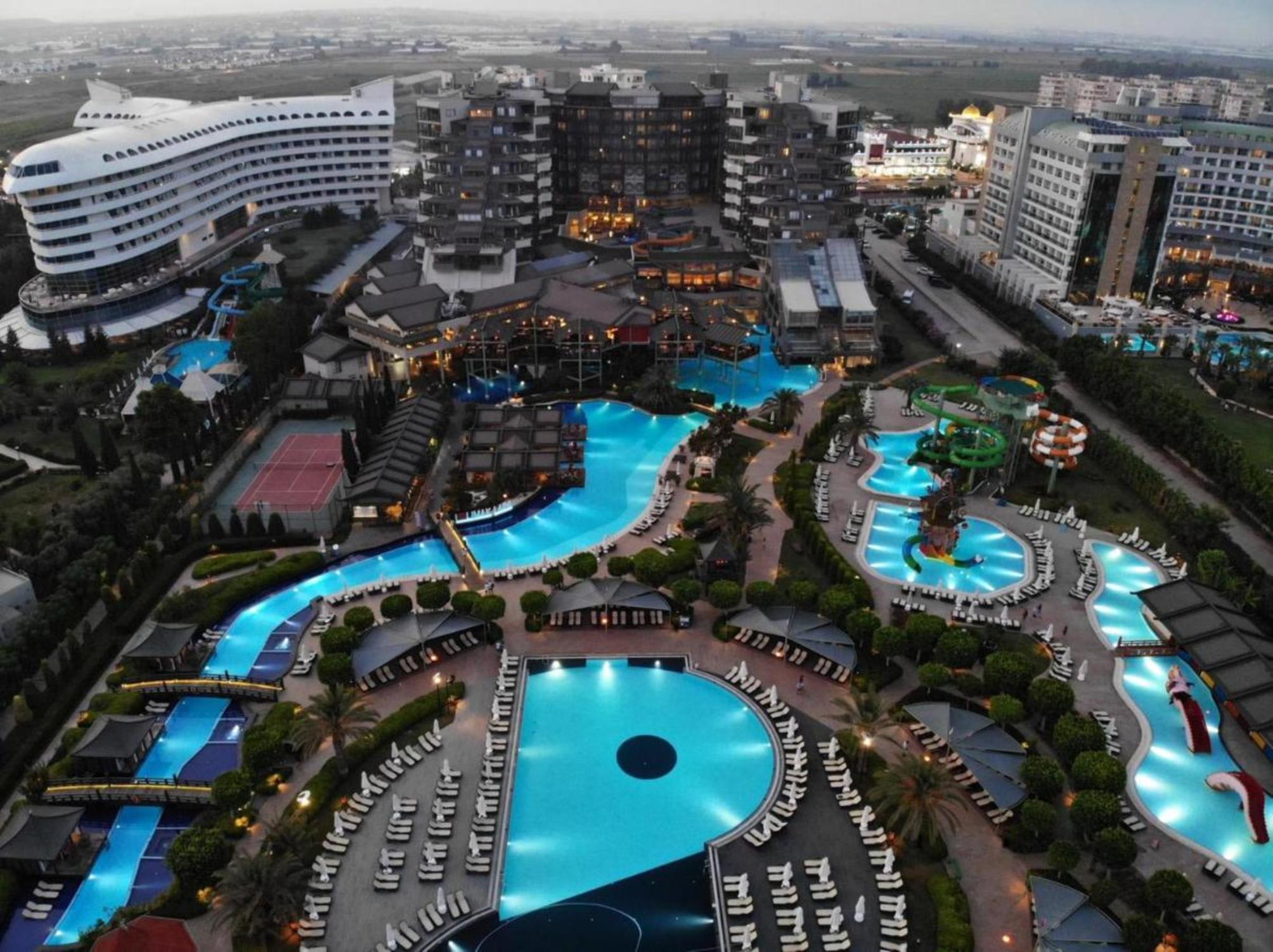 Limak Lara Deluxe Hotel & Resort Antalya 4