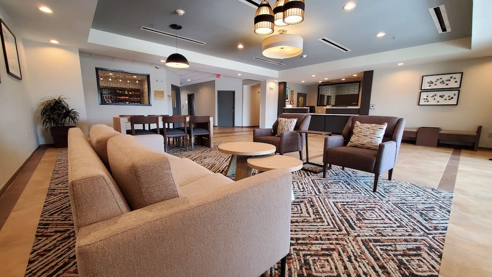Candlewood Suites Lake Charles South by IHG 2