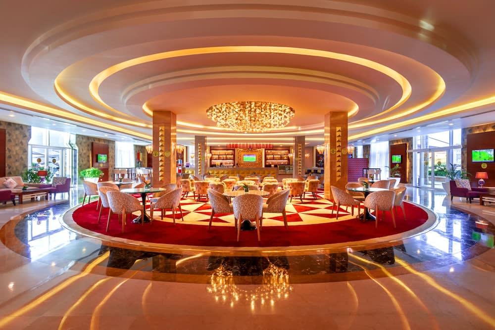 Solaire Resort & Casino - 209 tips